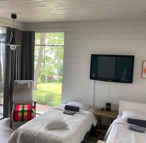 Moderni Rantasauna Ja -mökki Huoneisto *